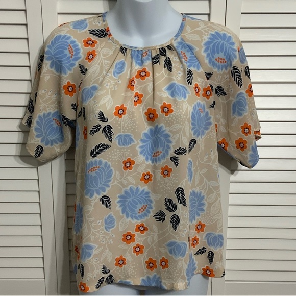 LOFT Tops - LOFT Cream Blue Orange Floral T-Shirt Blouse Size XXS Petite